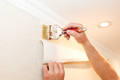 Pose de papier peint aux Hermites — revêtements muraux et toiles de verre